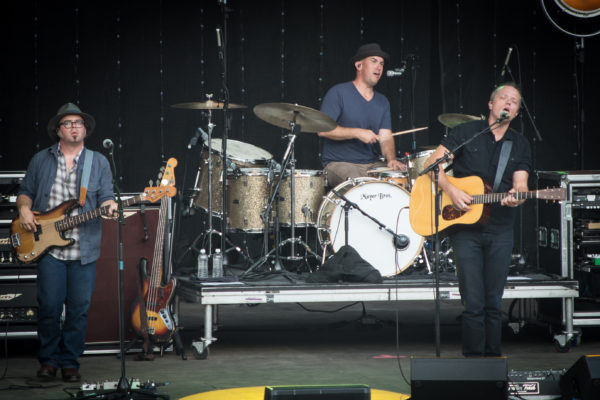 2016-MountainJam-JasonIsbell-5